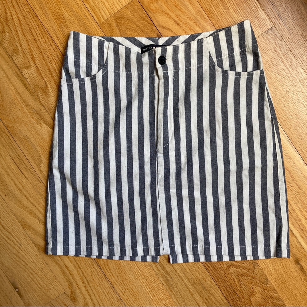 Brandy Melville skirt